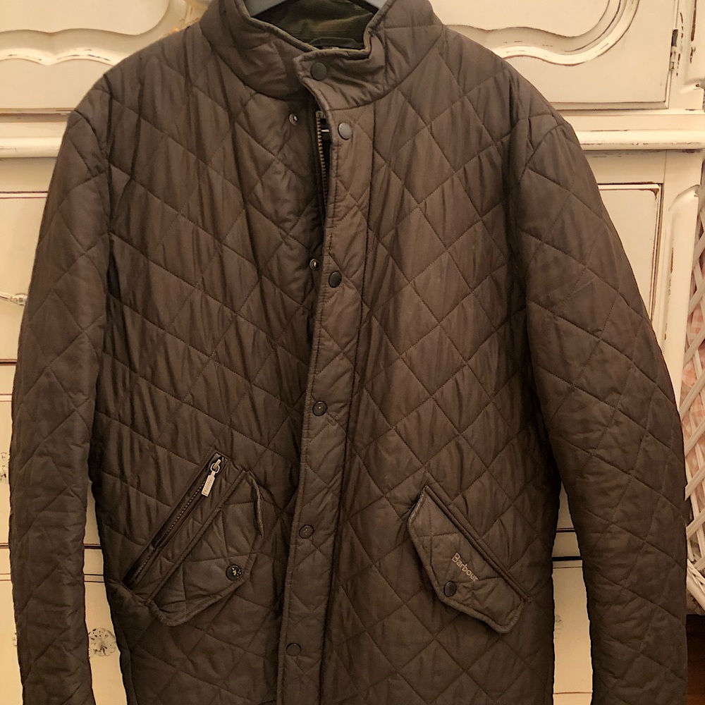 Amazing Barbour Flyweight Chelsea jacket, size large, very good condition.